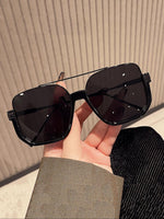 SH9353 - Black frame gray film