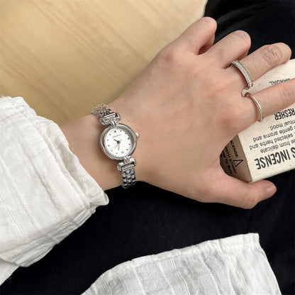 Light luxury hot sale second-hand small fragrance chain watch women's exquisite and small temperament versatile women's foreign trade wholesale model
