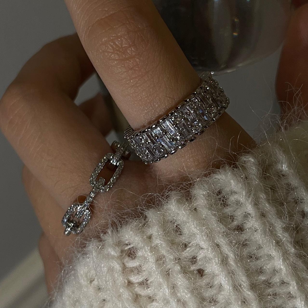 Cross-border exclusive copper zircon rings, emeralds, versatile Southeast Asian best-selling products, one piece can be labeled
