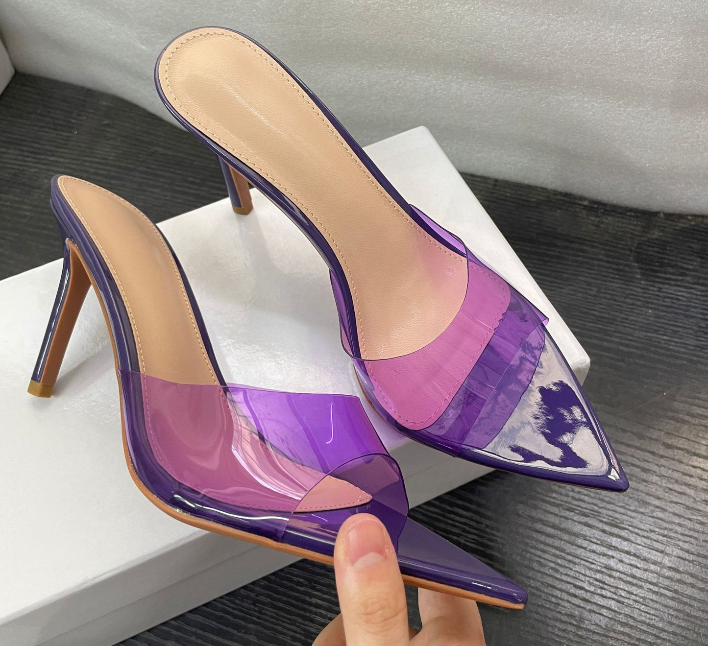 WO Huizhou New European and American Shoes Simple Nude Transparent One-Line High Heels Thin Heels Pointed Toes Are Not Tiring Feet and Versatile