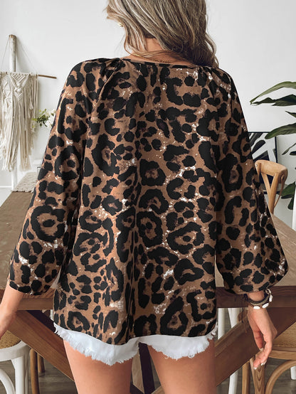 EuroAmerica Leopard Print V-Neck Half Sleeve Spring Top for Women 2025
