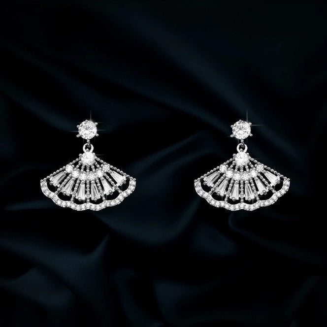 New women's earrings, diamond-studded lupine teardrop-shaped tassel earrings, Baroque court style, multicolor versatile earrings