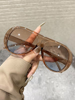 Transparent tea frame blue film