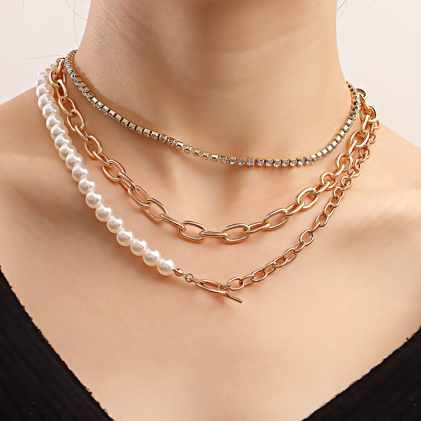 European and American cross-border jewelry ins style texture imitation pearl clavicle necklace women's simple rhinestone claw chain necklace wholesale