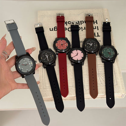 GoGoey European and American Style Niche Sports Men's and Women's Wholesale Original Style Quartz Watches with Personalized Large Calendar Dials