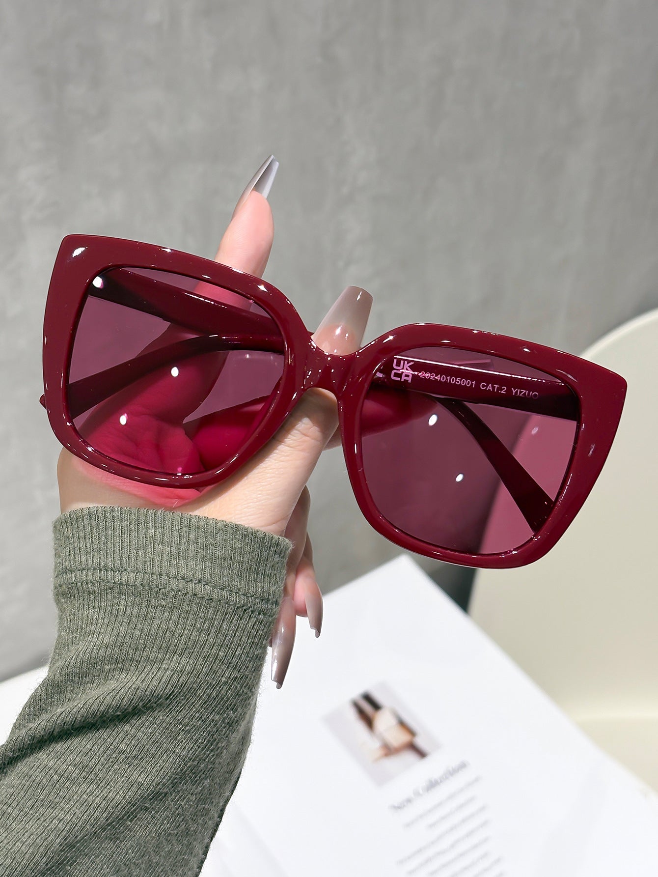 Fashion flat mirror women's high-end large-frame glasses frame cat's eye European and American trend unlimited prescription casual decorative glasses