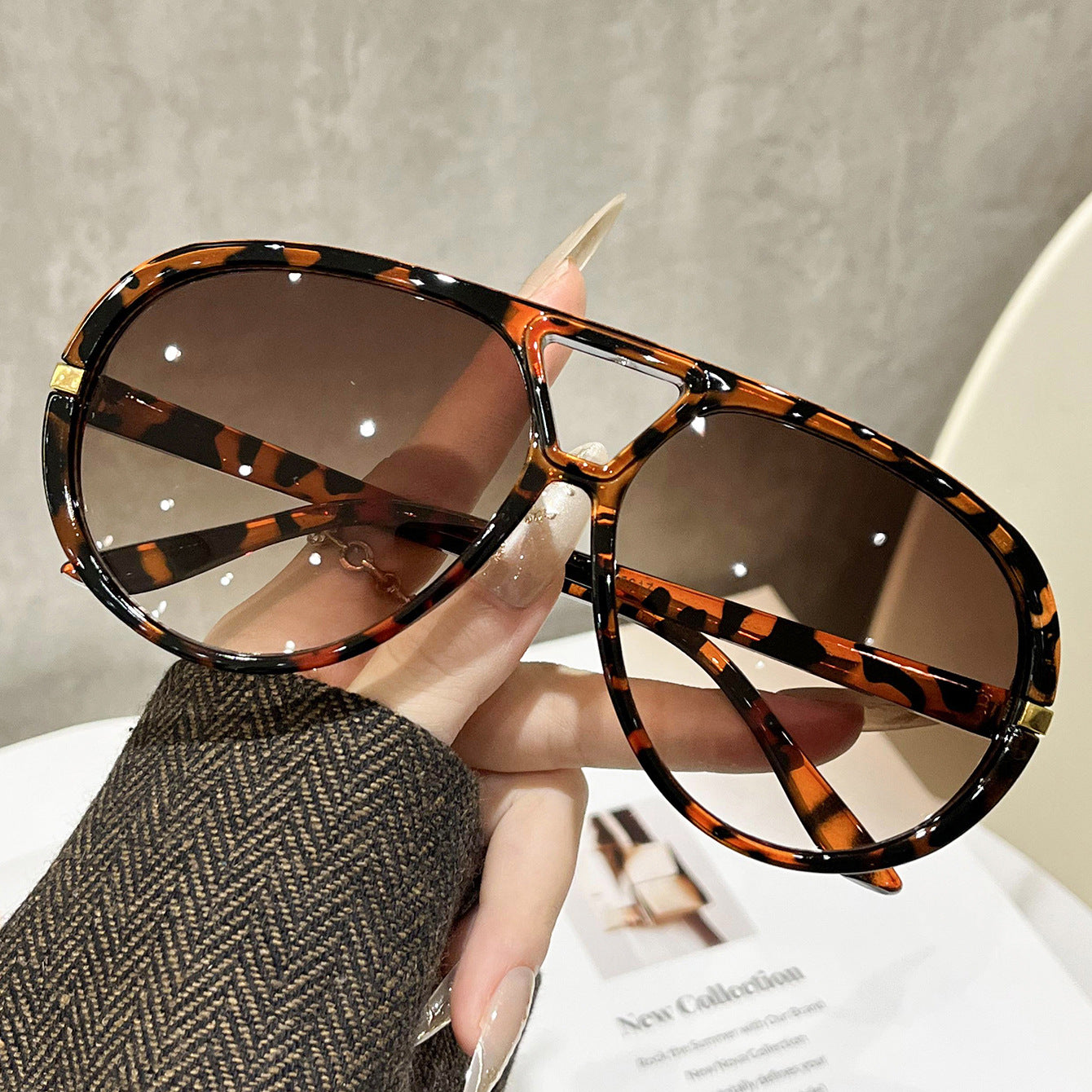 Large Frame Pilot Sunglasses for Women, New European and American Dual-Beam Personalized Sunglasses, Street Style Versatile Sun Protection Sunglasses