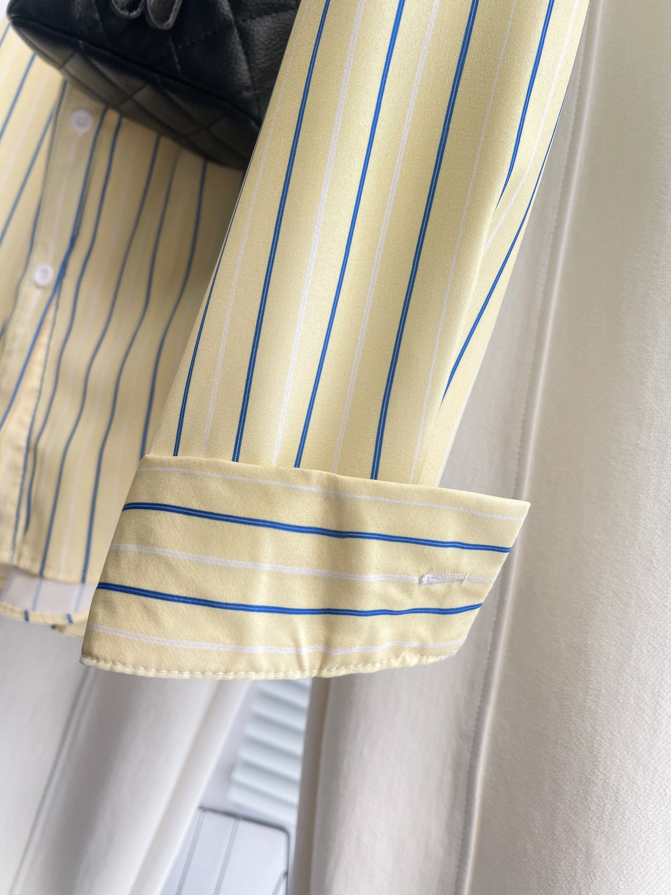 Popular Amazon foreign trade European and beautiful clothing, striped top, loose casual long-sleeved shirt stripes