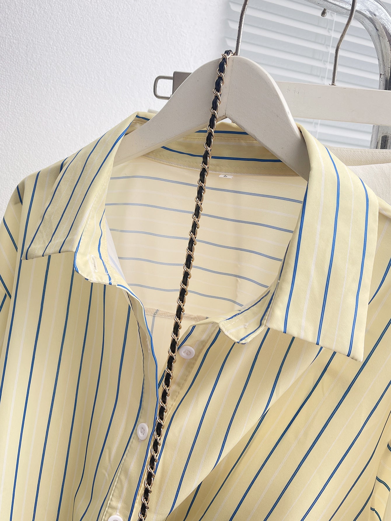 Best-selling Amazon export European and American women's clothing, striped top, loose casual long-sleeve plus-size shirt with stripes