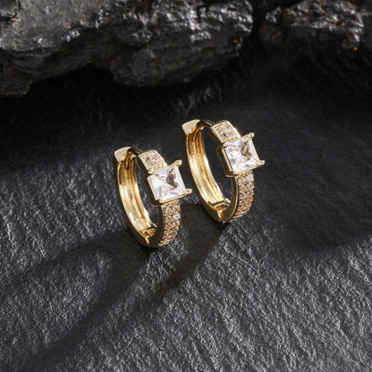 Japanese and Korean fashion minimalist ultra-sparkling full diamond earrings for women, influencer personality, versatile cool wind silver needle earrings, earrings