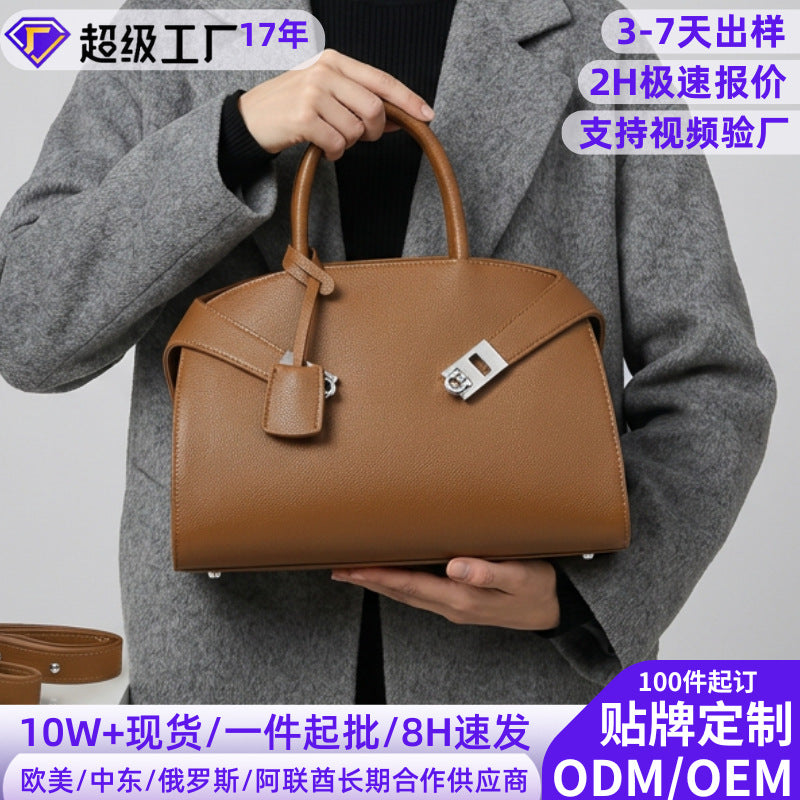 Internacional Bolsa de mão cor sólida minimalista Novo modelo bolsa de mão versátil Grande capacidade para o dia a dia Bolsa de ombro comércio internacional personalização atacado