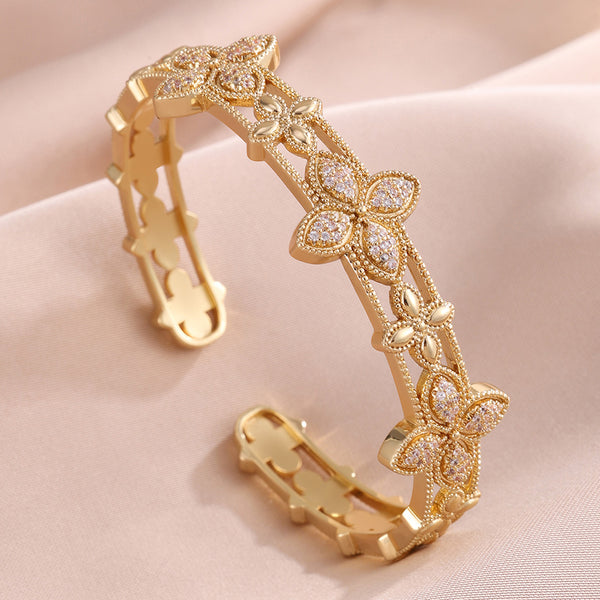 Cross-border Shein best-selling four-leaf clover bracelet for women, unique vintage full zirconium open bang, Japanese and Korean style high-end jewelry | Ciaura