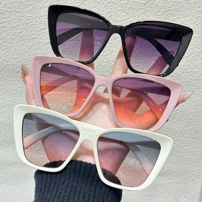 Cat's eye sunglasses foreign trade wholesale full frame black glasses men's and women's sunglasses high-end sunglasses UV protection