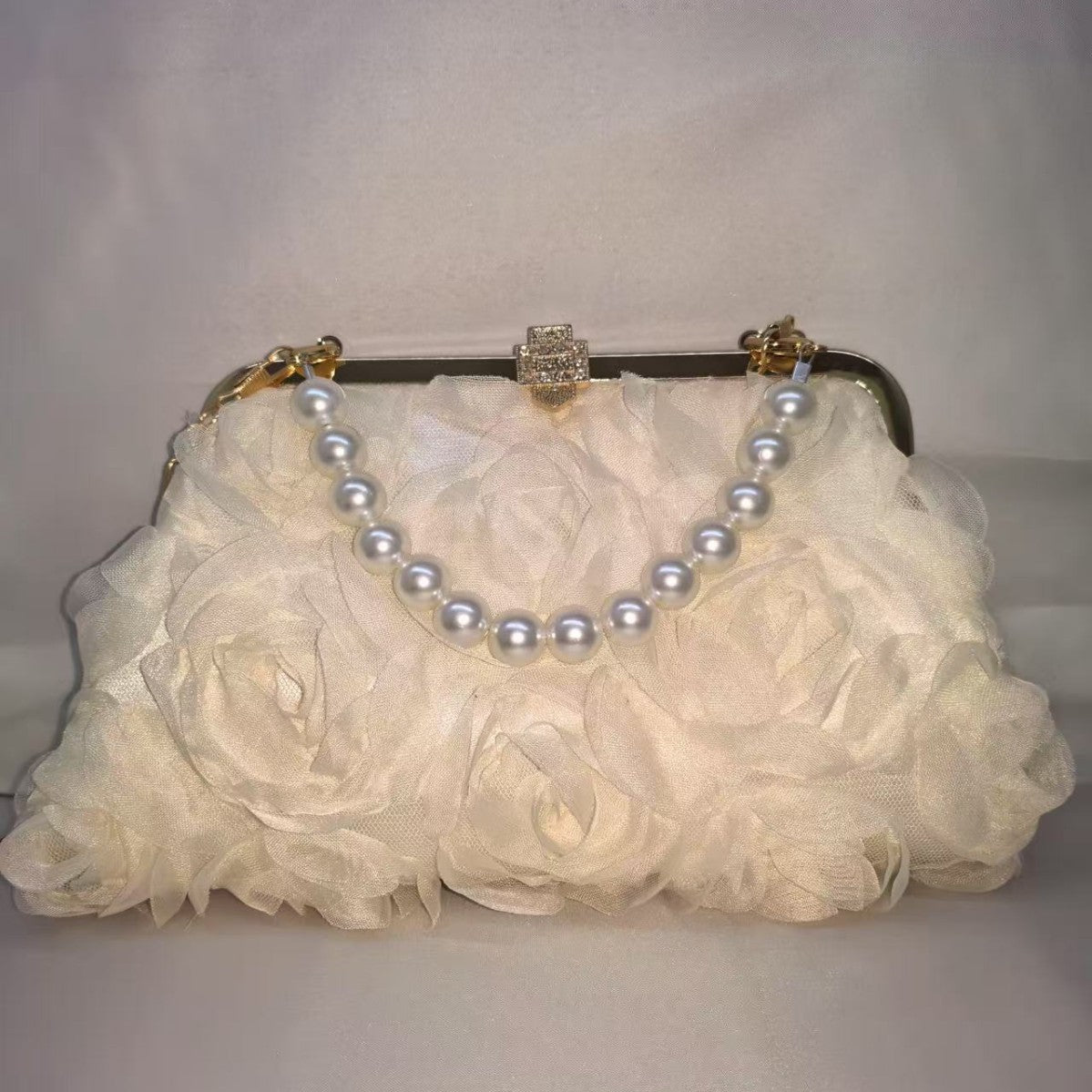 Saco de banquete de flores tridimensional pérola mão-a-mão saco de cadeia cruzada versão coreana feminina de moda bolsa doce e gentil