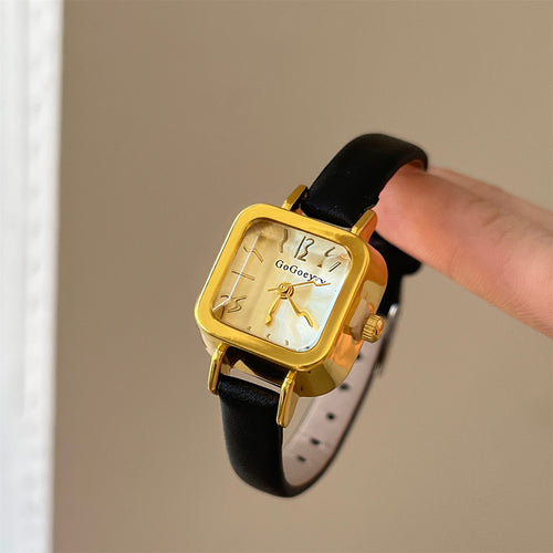 Small square Korean ins style retro watch women's simple and versatile niche fashion temperament student literary women's watch