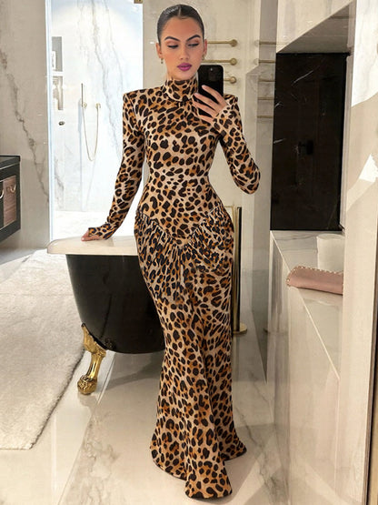 Foreign trade autumn and winter new European beauty fashion leopard print turtleneck sexy open back pleated hip wrap dress