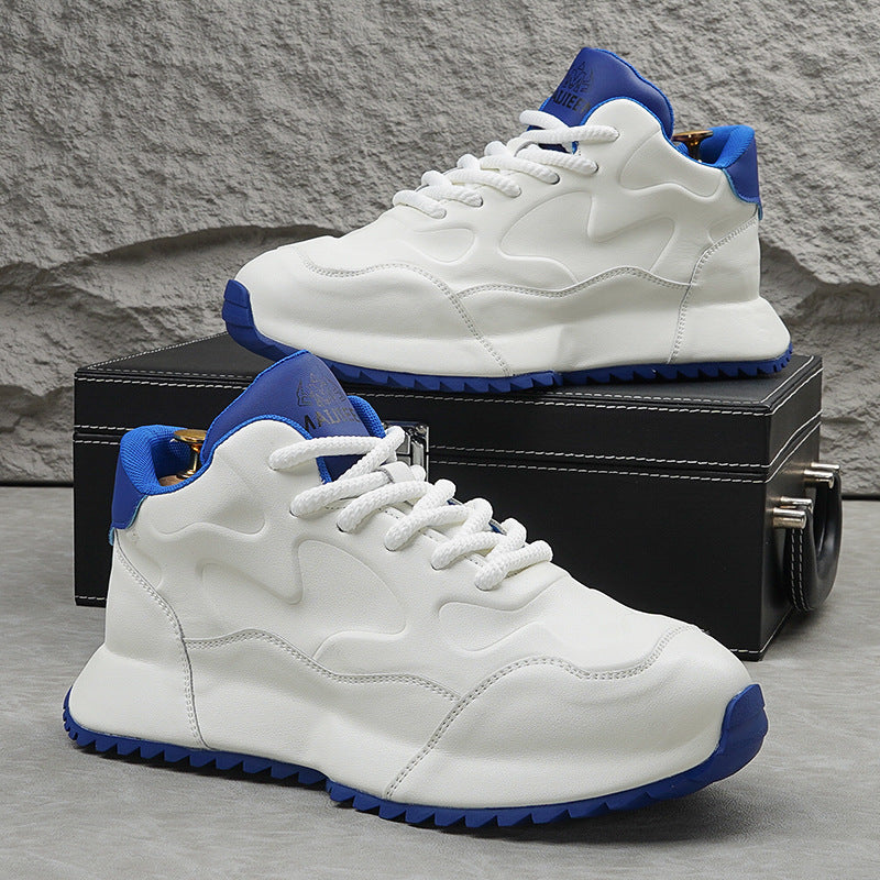 Sapatos casuais bonitos 2025 genuínos de sola macia sapatos brancos de sola grossa Moda esportes couro macio sola macia sapatos de pai para homens