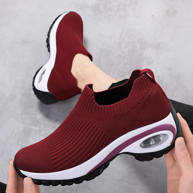 2024 Women's Shoes Casual Versatile Air Cushion Running Shoes Feiwei Breathable Lazy Shoes Slip-on Sports Shoes Wholesale