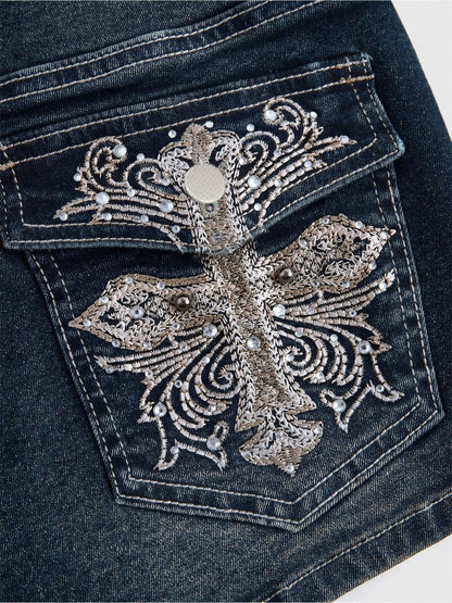 High-waisted slimming denim shorts, women's heavy industry embroidered nail beads, A-line hot girl style, new fashionable and versatile pants in summer