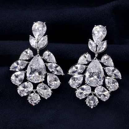 Cross-border hot waterdrop zircon stud earrings in multiple sizes with patchwork earrings, niche designs, light luxury banquet earrings wholesale
