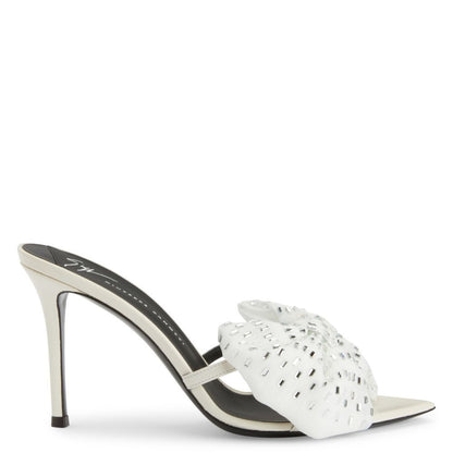 Sexy rhinestone butterfly crystal flower pointed toe high heels 2026 summer new cross-border stiletto open toe sandals