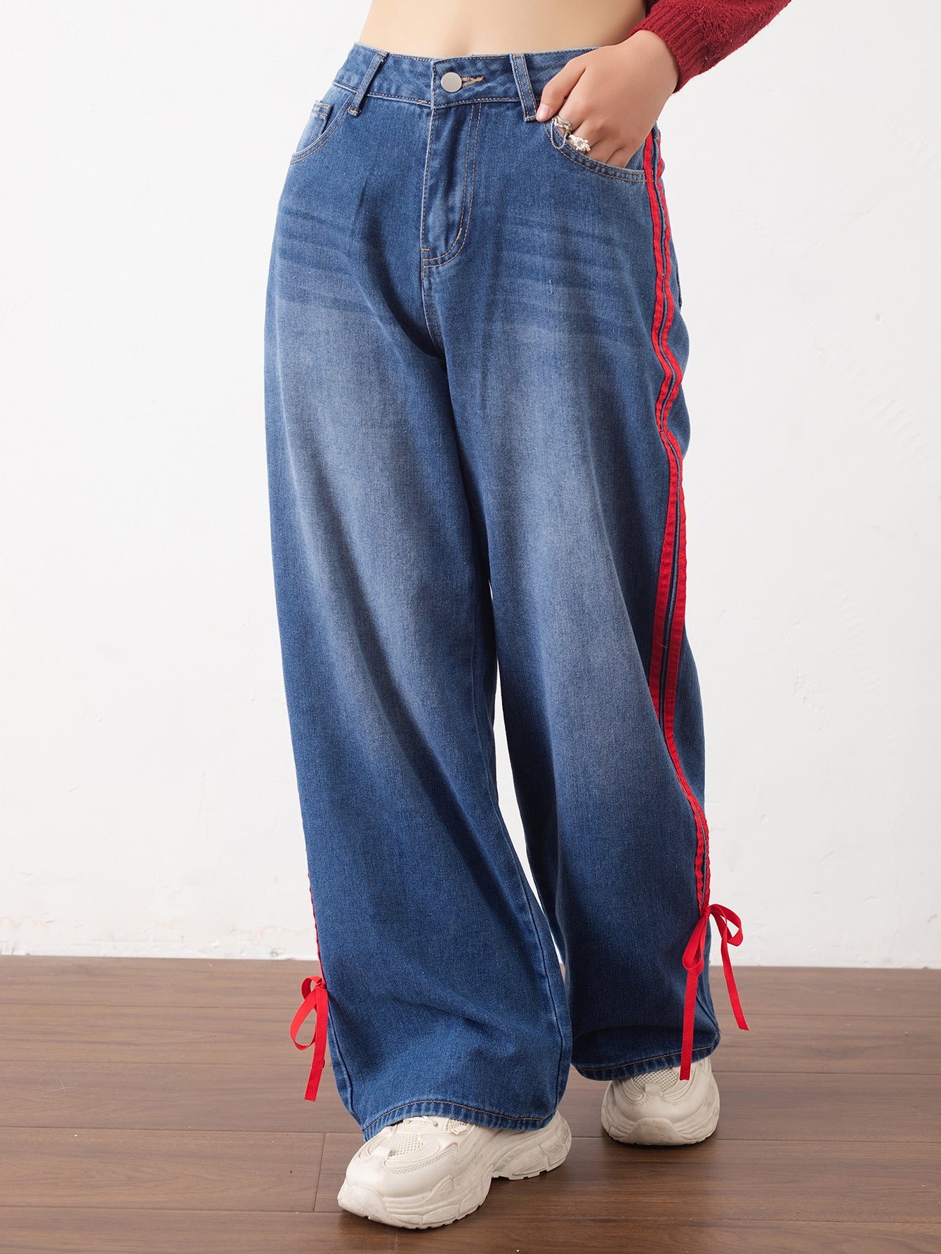 Women's denim trousers, American vintage red-edged webbing, versatile casual slimming straight-leg trousers, can be worn in all seasons