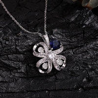 Necklace - white