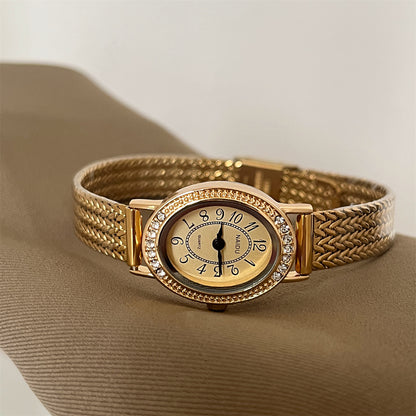 Manufacturer foreign trade direct sales vintage design sense watch female niche oval subdial chain watch female quartz watch