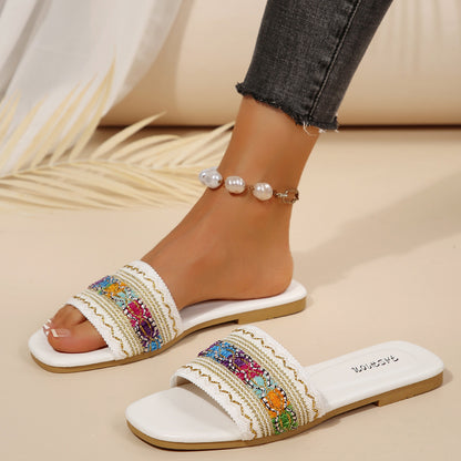 Boho style flat slippers women's outerwear with woven straps lightweight beach sandals wish non-slip versatility