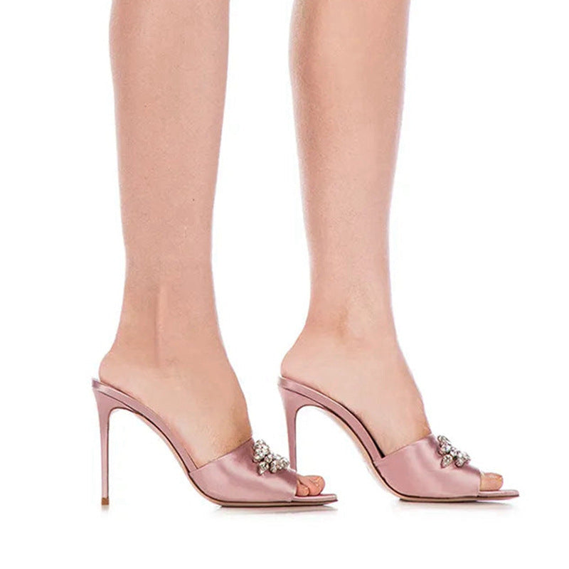 Summer European and American rhinestone high heel sandals pointed toe thin heels black high heels one foot cross-border foreign trade super high heels