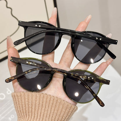 European-American style round sunglasses with UV protection tortoiseshell stud decoration, sun-blocking sunglasses for driving, high-end look