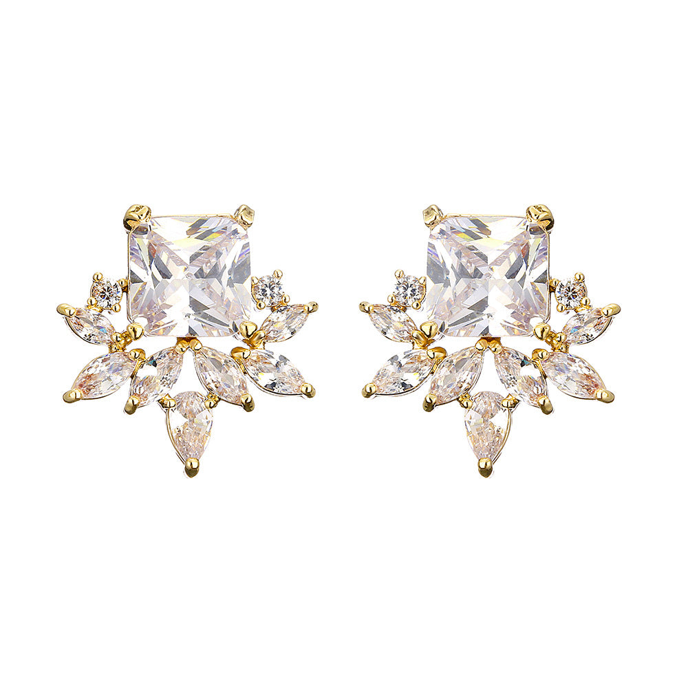 Cross-border light luxury sugar cube yellow diamond earrings, snowflake zircon earrings, niche, high-end and versatile light luxury foreign trade accessories