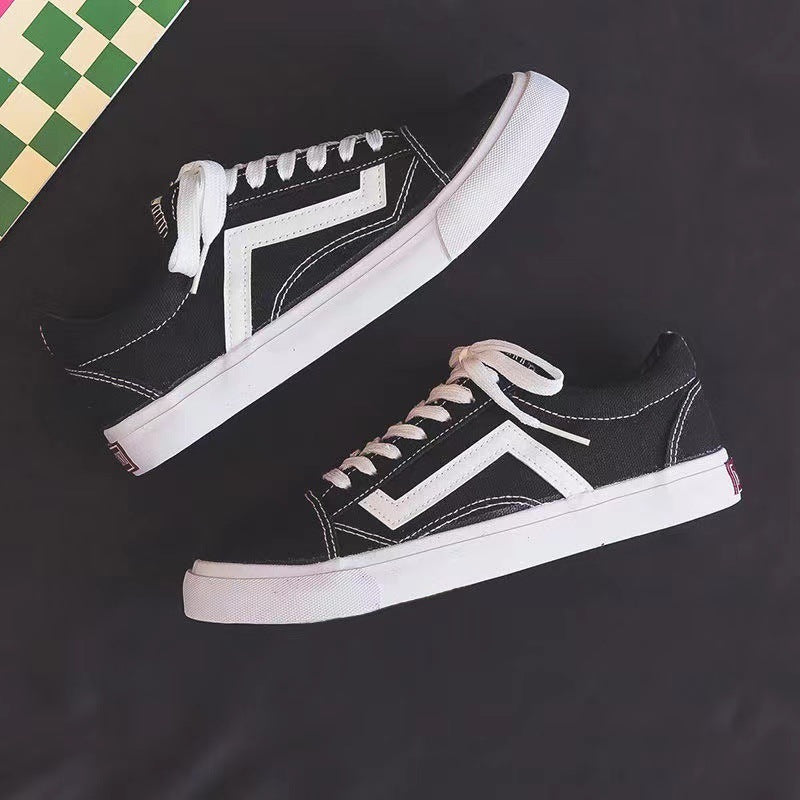 Sapatos clássicos de lona de skate feminino 2025 nova versão coreana ulzzang sapatos de prancha versátil sapatos de pano de estudante em sapatos da moda