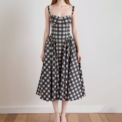 Amazon independent station European and American women's clothing French elegant retro style dopamine wear suspender European and American dress women