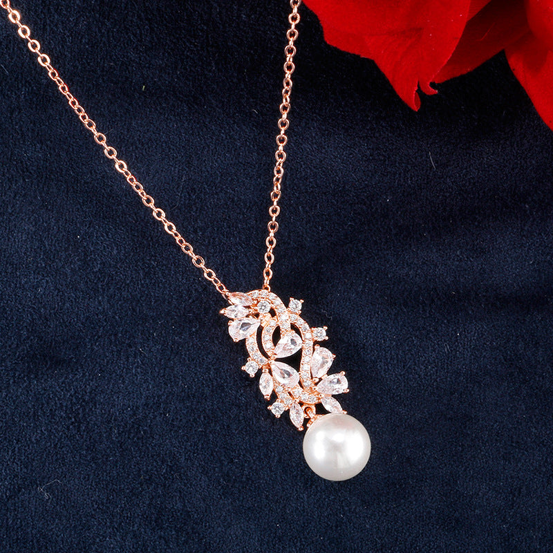 Cross-border bestselling jewelry: zircon floral and leaf necklace, faux pearl collarbone chain, European and American style light luxury bridal dinner accessory