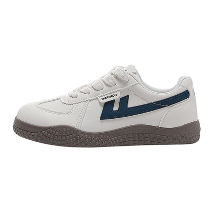 Pullback simple solid color good-looking German training shoes women's lightweight Korean autumn platform shoes fashionable sports high-value shoes