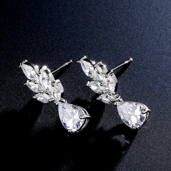 Cross-border bestseller waterdrop zircon studs with gold zircon earrings, light luxury and high-end style, simple commuting accessories for foreign trade - view 2 | Ciaura