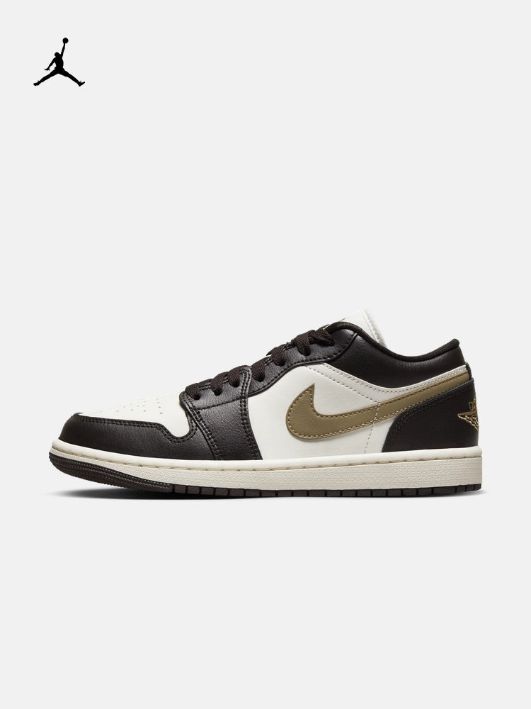 Nike Jordan Women's Lightweight AJ1 Board Shoes Winter Flat Low Top Embroidery Sneakers JORDAN DC0774