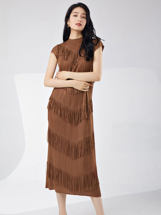 热卖夏季女裝褶皱连衣裙高级感流苏短袖气质优雅直筒中长裙子洋气