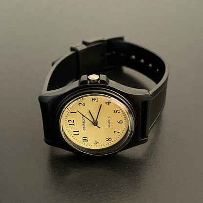 Cross-border sourcing, casual personalized, fashionable, unisex watches can be designed with black straps, adult student watches
