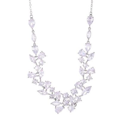 European and American cross-border bestsellers: fully diamond-filled waterdrop zircon necklaces, accessories, niche designs, high-end bridal wedding banquets