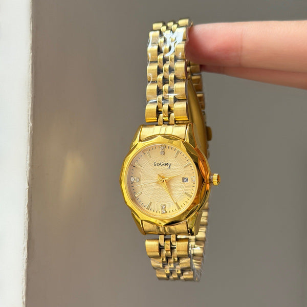 Douyin and Xiaohongshu hot-selling exquisite steel strap water ripple chain watches for women, minimalist, fashionable, vintage live streaming wholesale | Ciaura