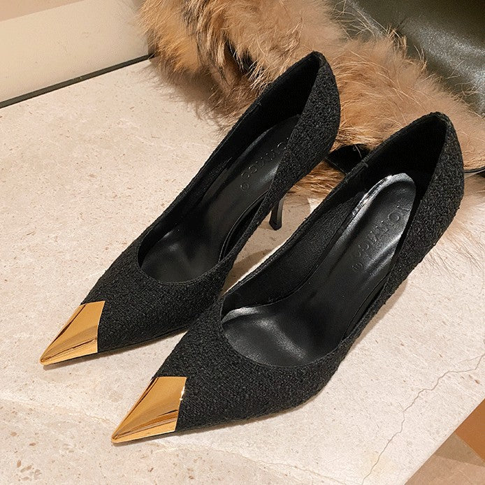 Black high heels women's 2026 new thin heel design sense temperament, versatile metal autumn and winter pointed toe single shoes spring set feet