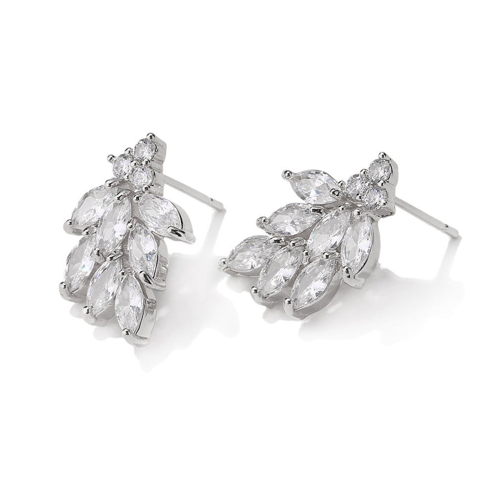 Cross-border bestseller: tassel zircon earrings, leaf-shaped studs, light luxury high-end earrings, European and American style foreign trade accessories