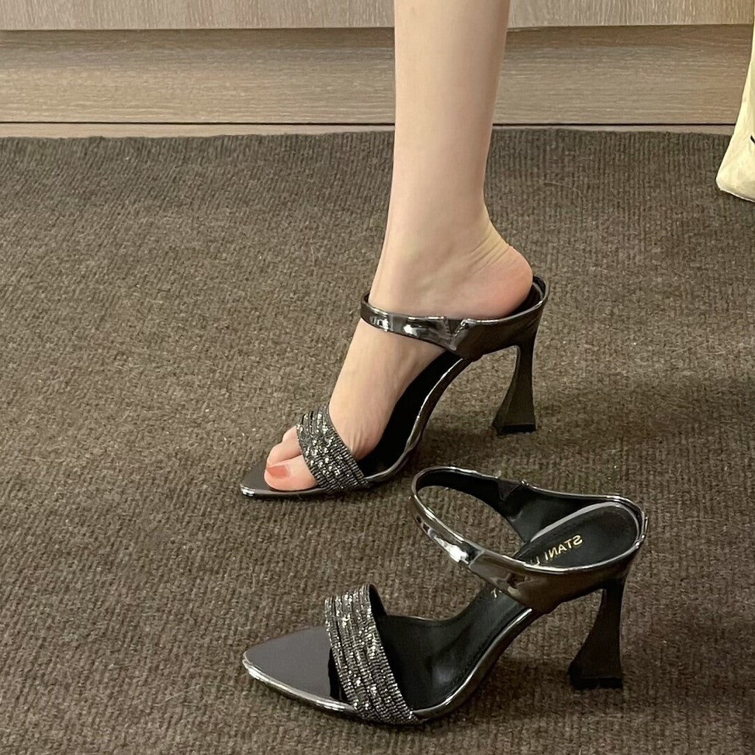 YX2026 summer new rhinestone sexy wearing horseshoe heel slippers pointed toe open-toe temperament sexy high-heeled sandals for women