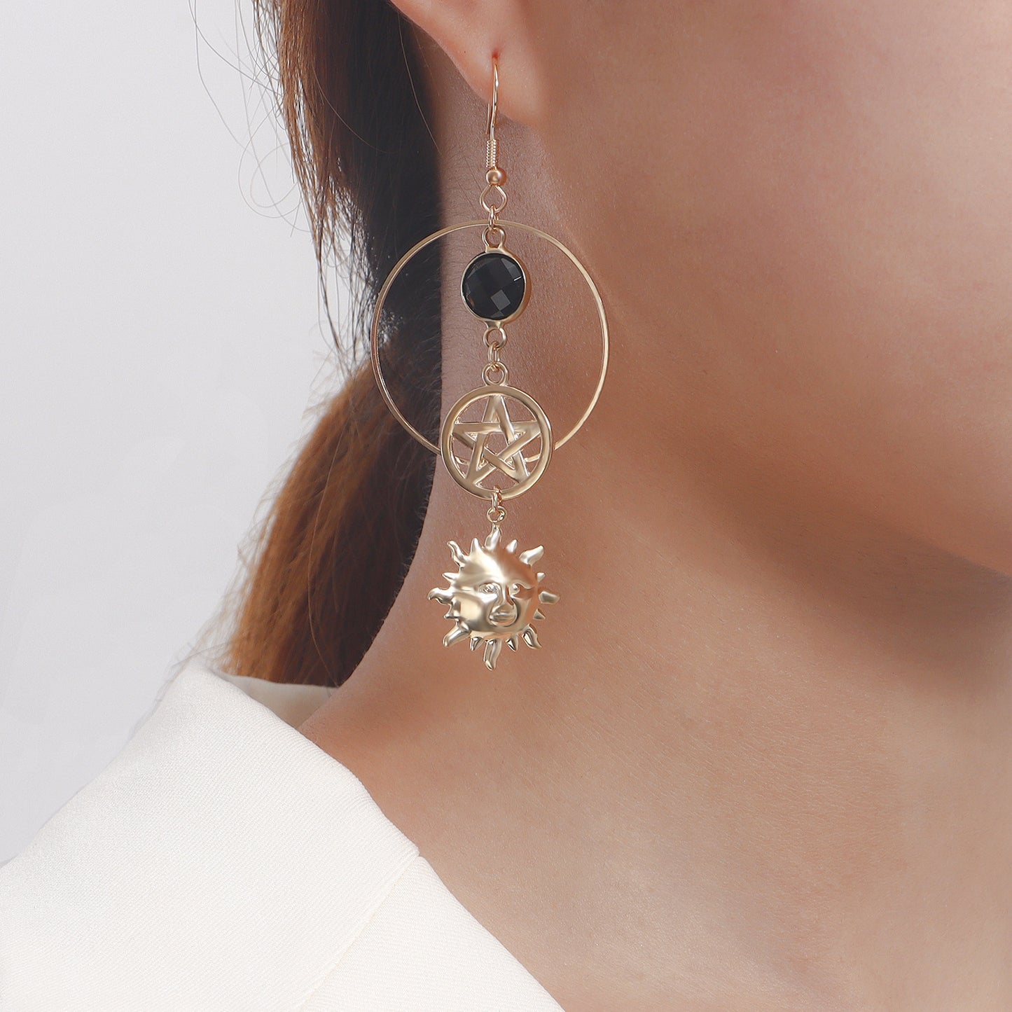 European and American cross-border jewelry, geometric rings, sun stars, crescent earrings, simple ins, girly, fairy, and versatile earrings