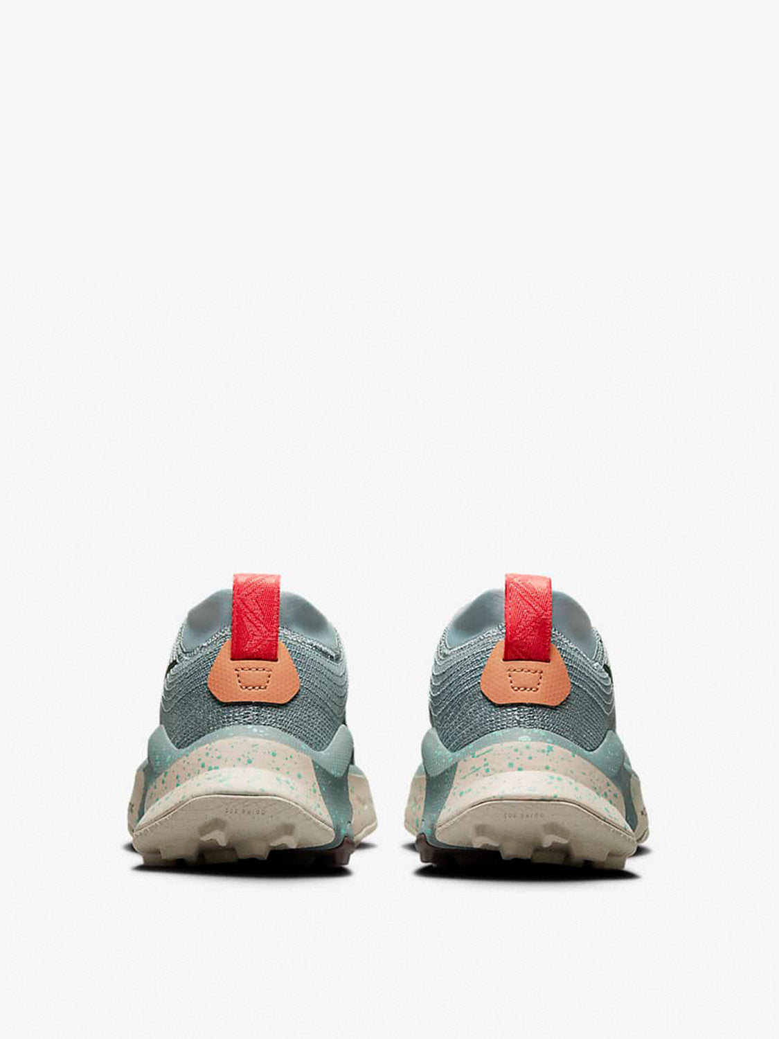 Nike Official ZoomX Zegama Women's Lightweight and Breathable Running Shoe DH0625-301