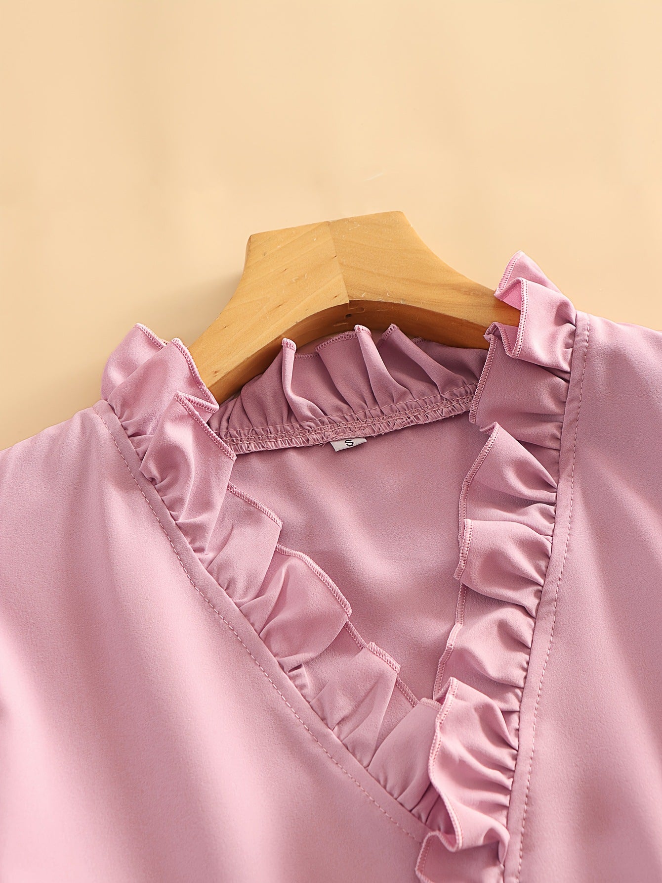 Cross-border foreign trade European and American women's clothing plus-size spring, summer, autumn, winter ruffle shirts for women's shirts are loose and chic
