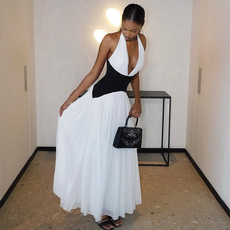 Foreign trade summer new European and beautiful clothing fashion contrast sexy deep V sleeveless halterneck waist swing dress for women