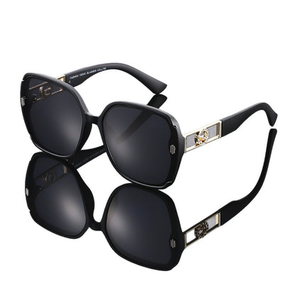 Large frame metal sunglasses for women, European and American fashion versatile sunglasses, UV-blocking sunglasses for women, high-end look